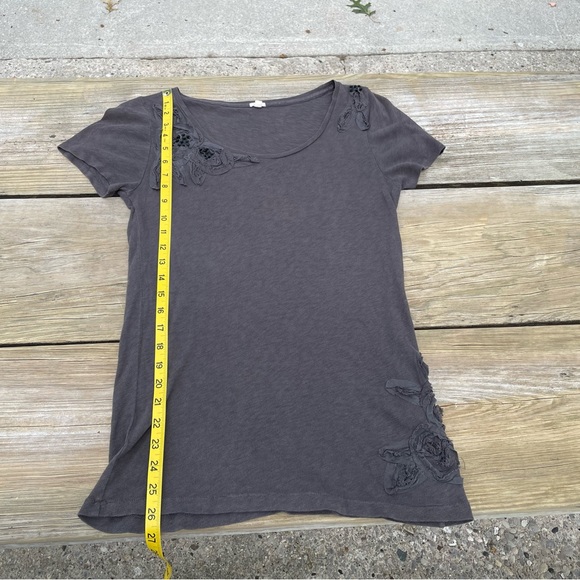 J Crew Embroidered T-shirt - Picture 9 of 11